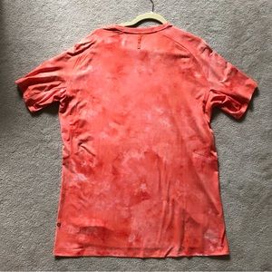 Lululemon Orange Men’s Shirt